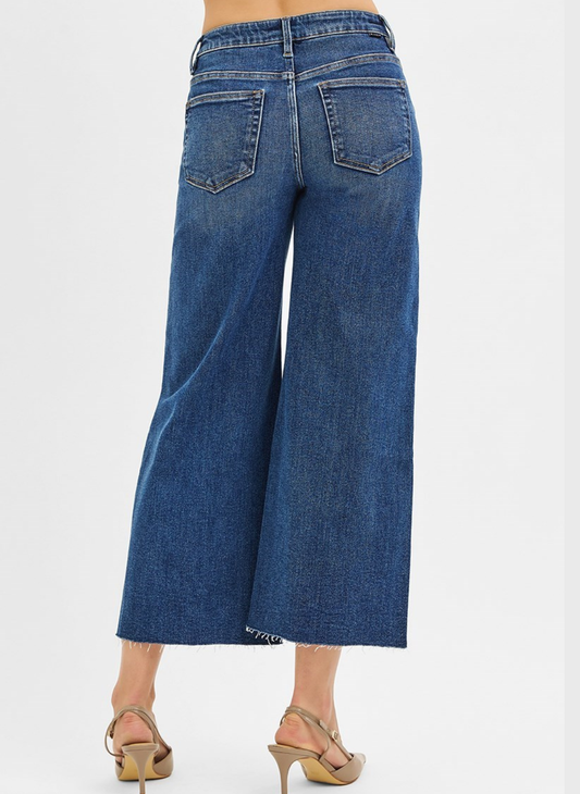 Risen Tummy Control Mid Rise Crop