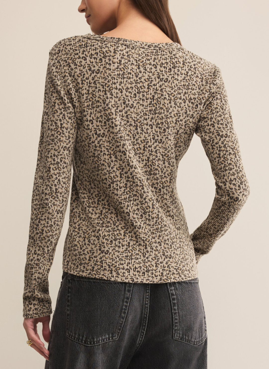 Back view of the Z Supply Arlet Leopard Print Thermal Top in black and tan, fitted long sleeve crew neck with soft brushed thermal knit.