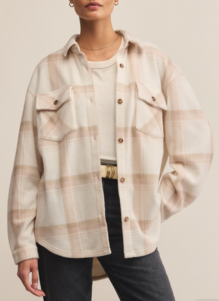 Front view of Z Supply Hiker Two Toned Fleece Jacket in beige plaid with chest pockets.