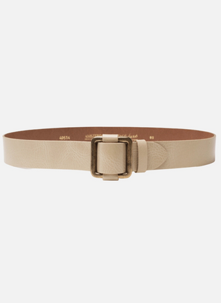 Image of the Pelle | Adjustable Gold Buckle Leather Slide Belt Women in front of a white background.