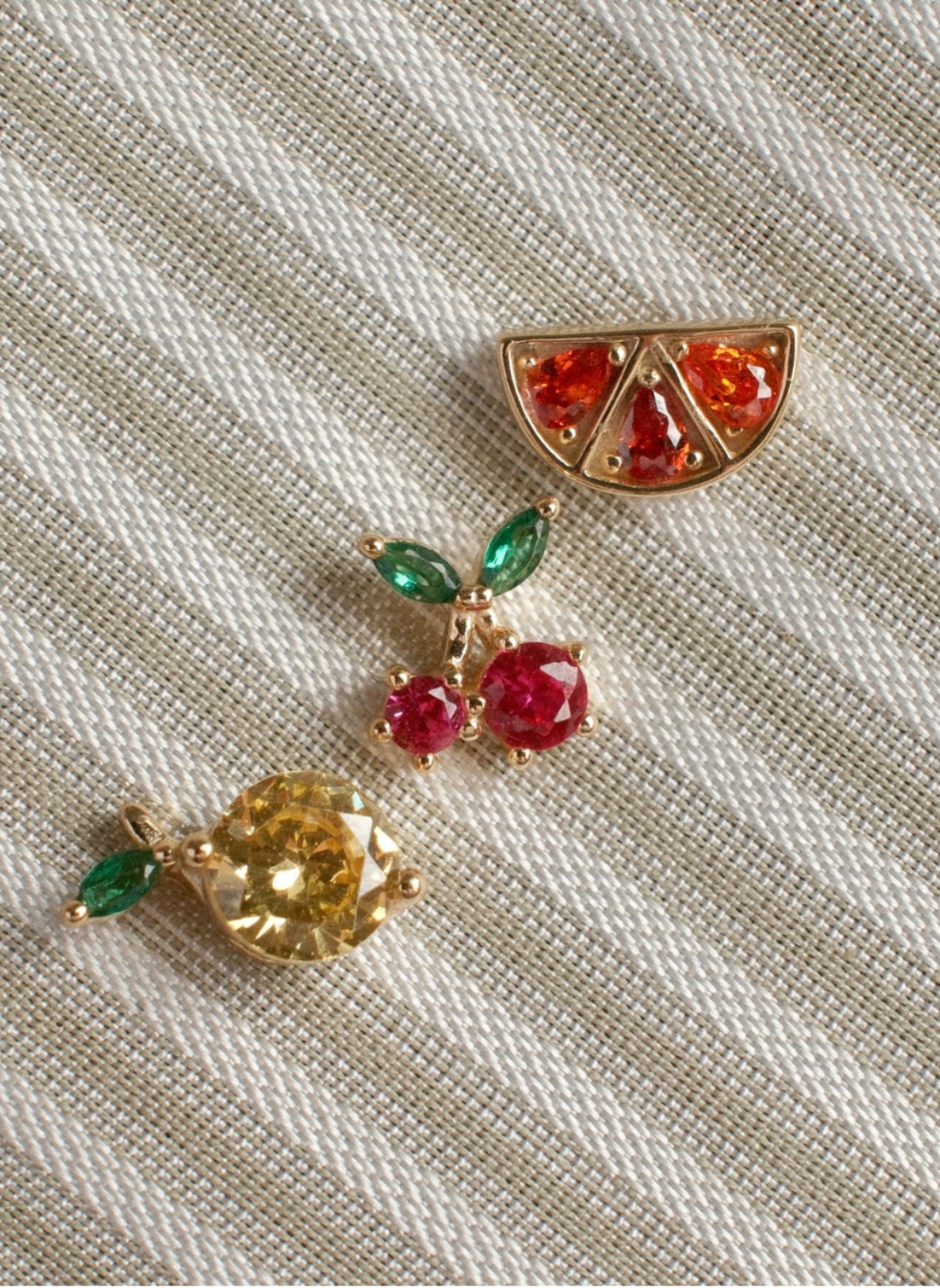 Fruit Stand Studs